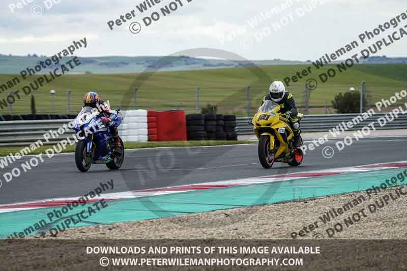cadwell no limits trackday;cadwell park;cadwell park photographs;cadwell trackday photographs;enduro digital images;event digital images;eventdigitalimages;navarra;no limits trackdays;peter wileman photography;racing digital images;trackday digital images;trackday photos